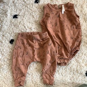 Rylee + cru matching seahorse bubble onesie/pant